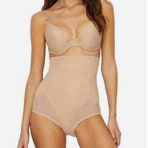 Miraclesuit cool choice high waist extra firm brief. Small nude 2405
